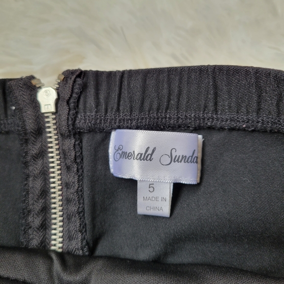 Women dress - Picture 4 of 5